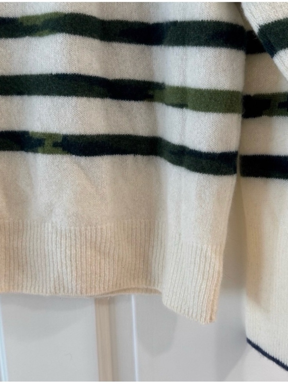 Vineyard Vines Cashmere Cream Sweater with Green Camo Stripes - Picture 15 of 16